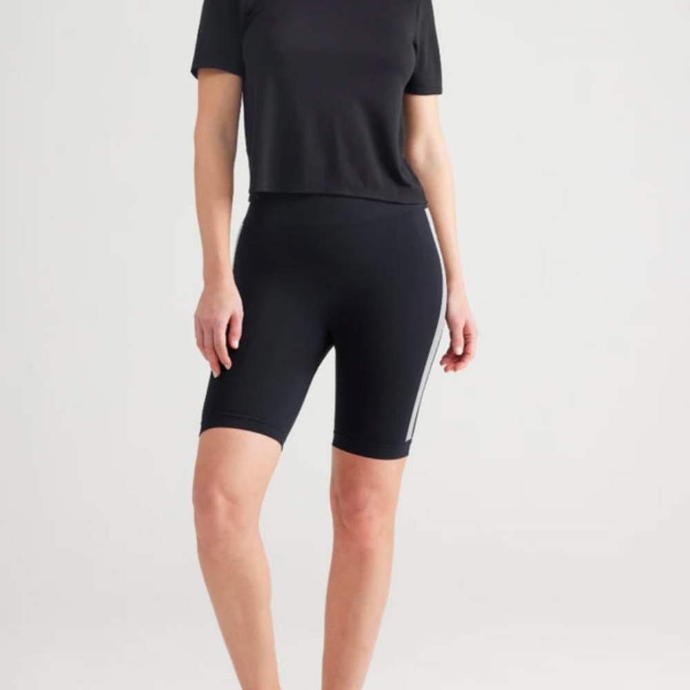 NWT Yummie Black Cora Shaping Biker Shorts
